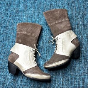 Antelope Leather Victorian Style Lace Up Heeled Boots in Taupe Brown Size 37 6.5
